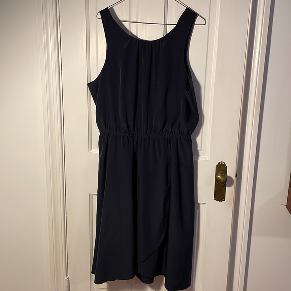 Athleta Martinique dress - Picture 2 of 8